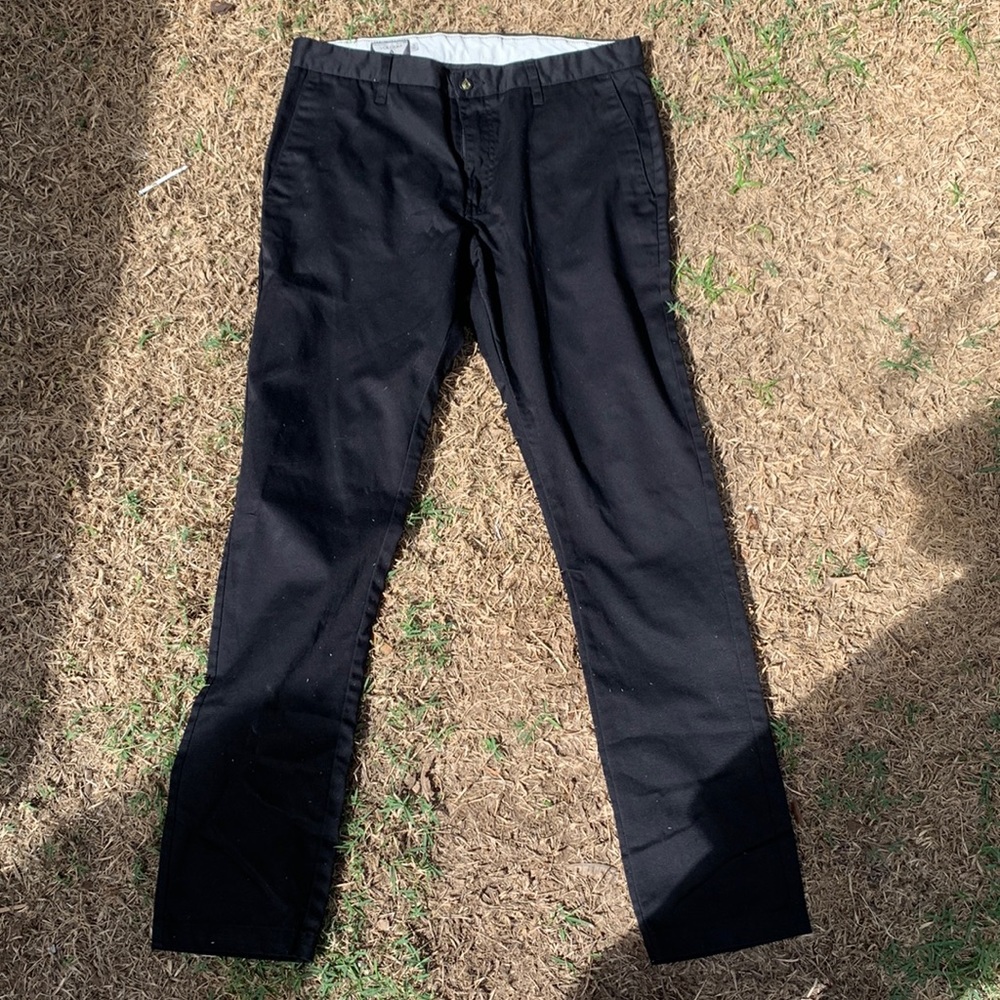 Black Volcom pants size 33 Dickies style